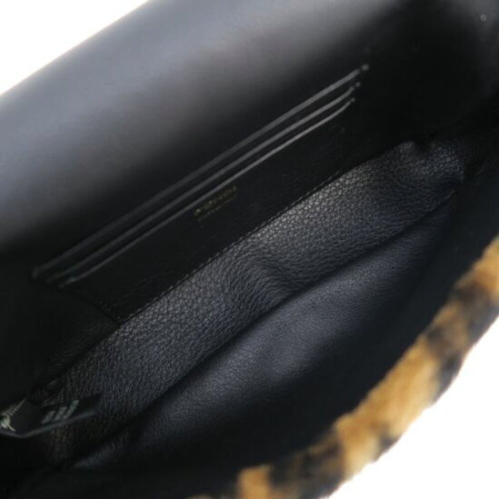 Fendi Baguette Shoulder Bag - Picture 3 of 8